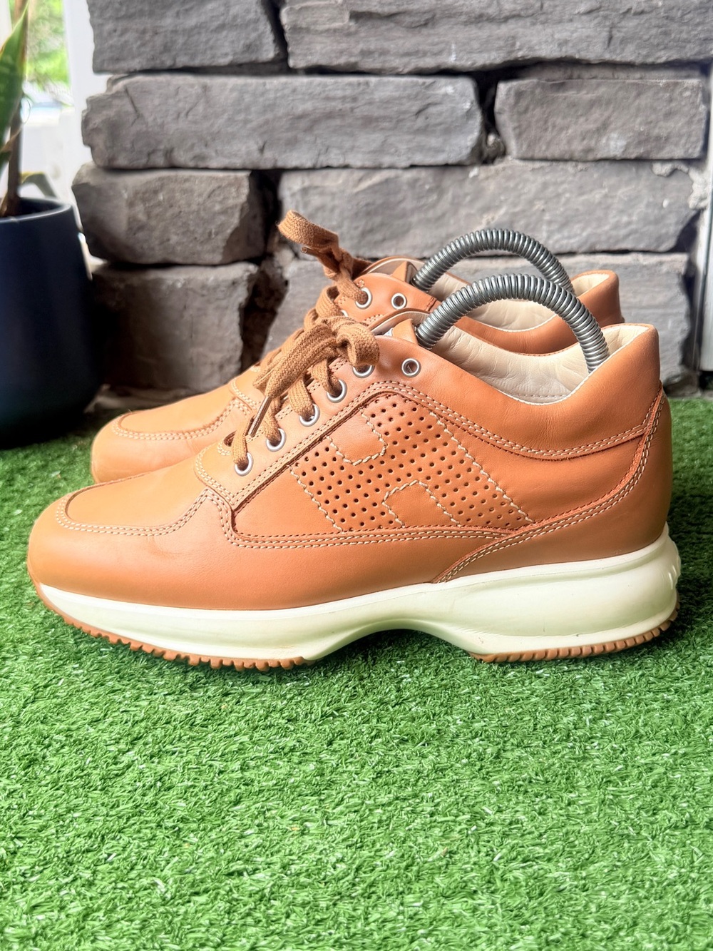 Hogan Interactive Camel Brown Leather Women’s Sneakers